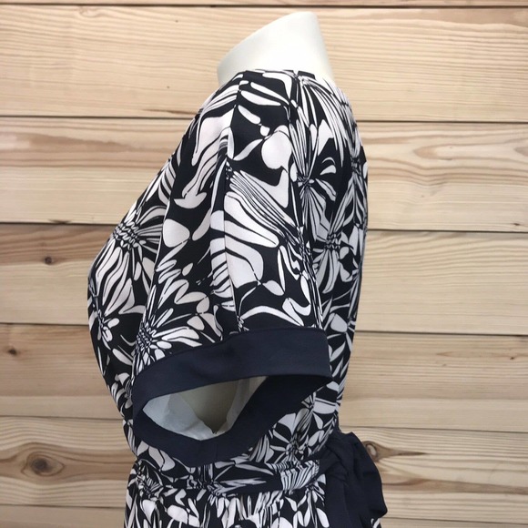 Postmark Anthropologie Dress Small Black Beige Floral Knee Length Blouson B16 - Picture 4 of 8